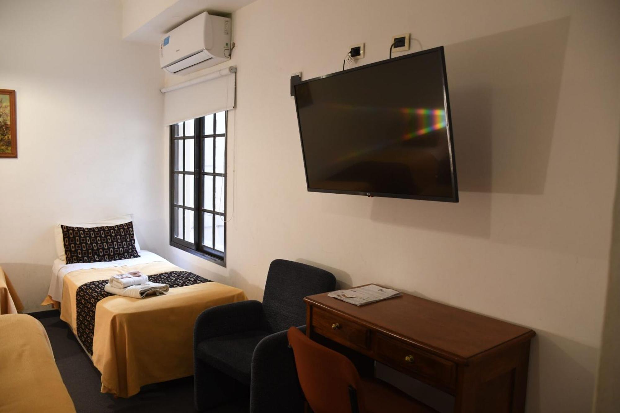 Hotel Pueblo Huarpe